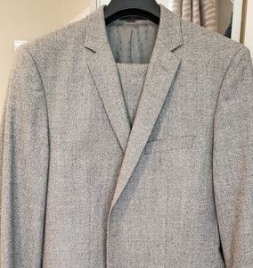 HUGO BOSS SELECTION SERIES SUIT